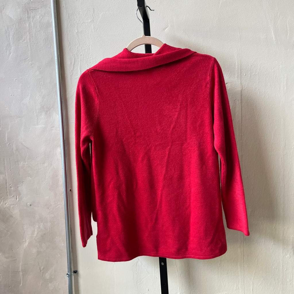 Red Sweater (M)