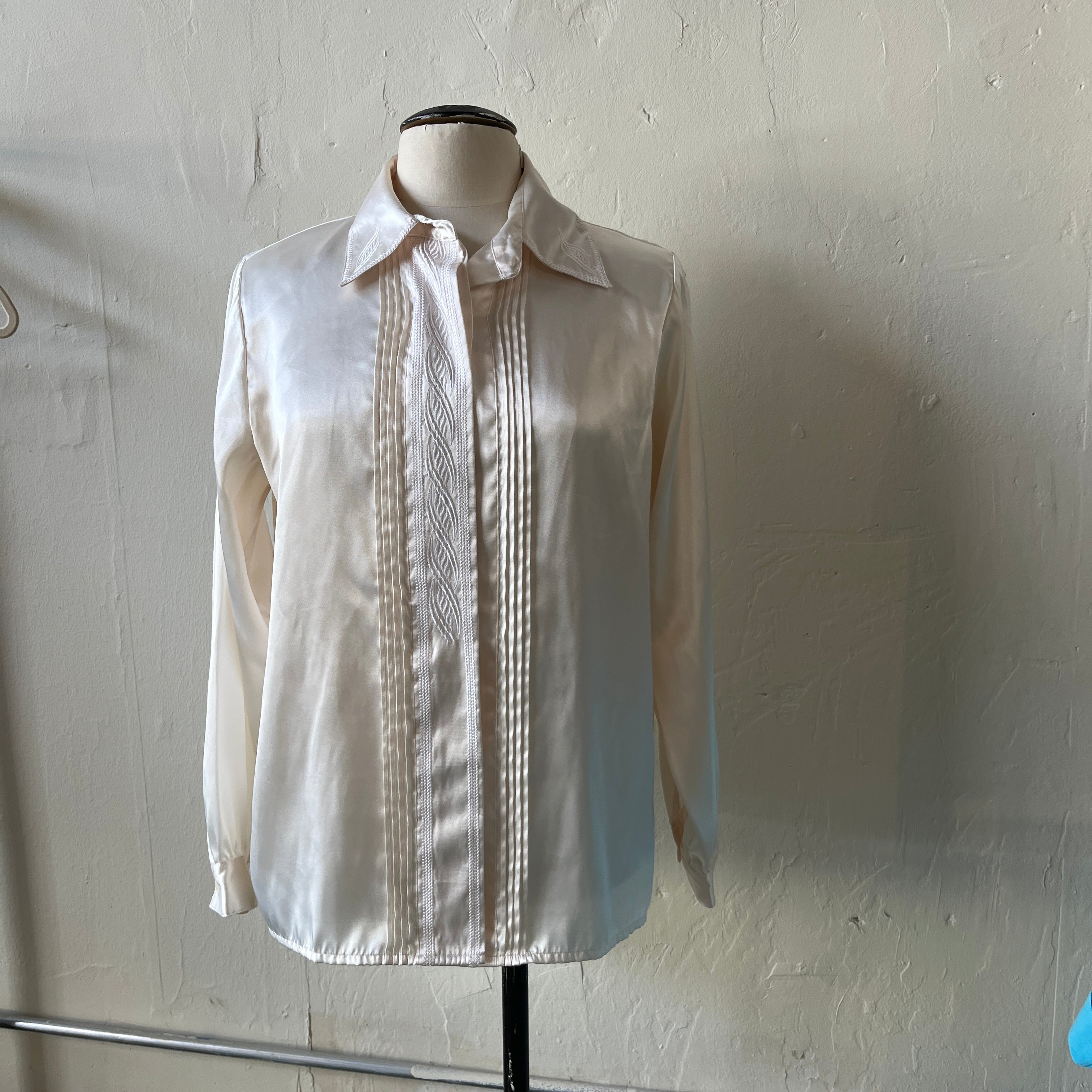 Cream Blouse (12)