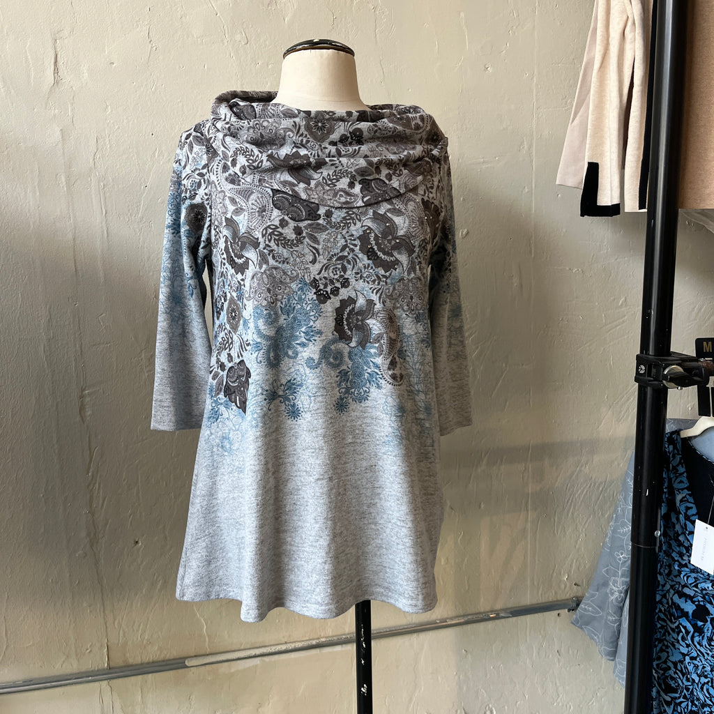 Boho Gray Sweater (M)