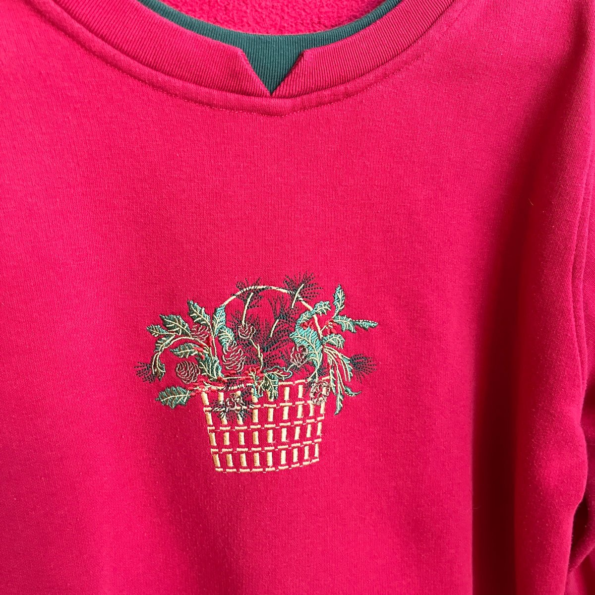 Red Embroidered Sweatshirt (M)