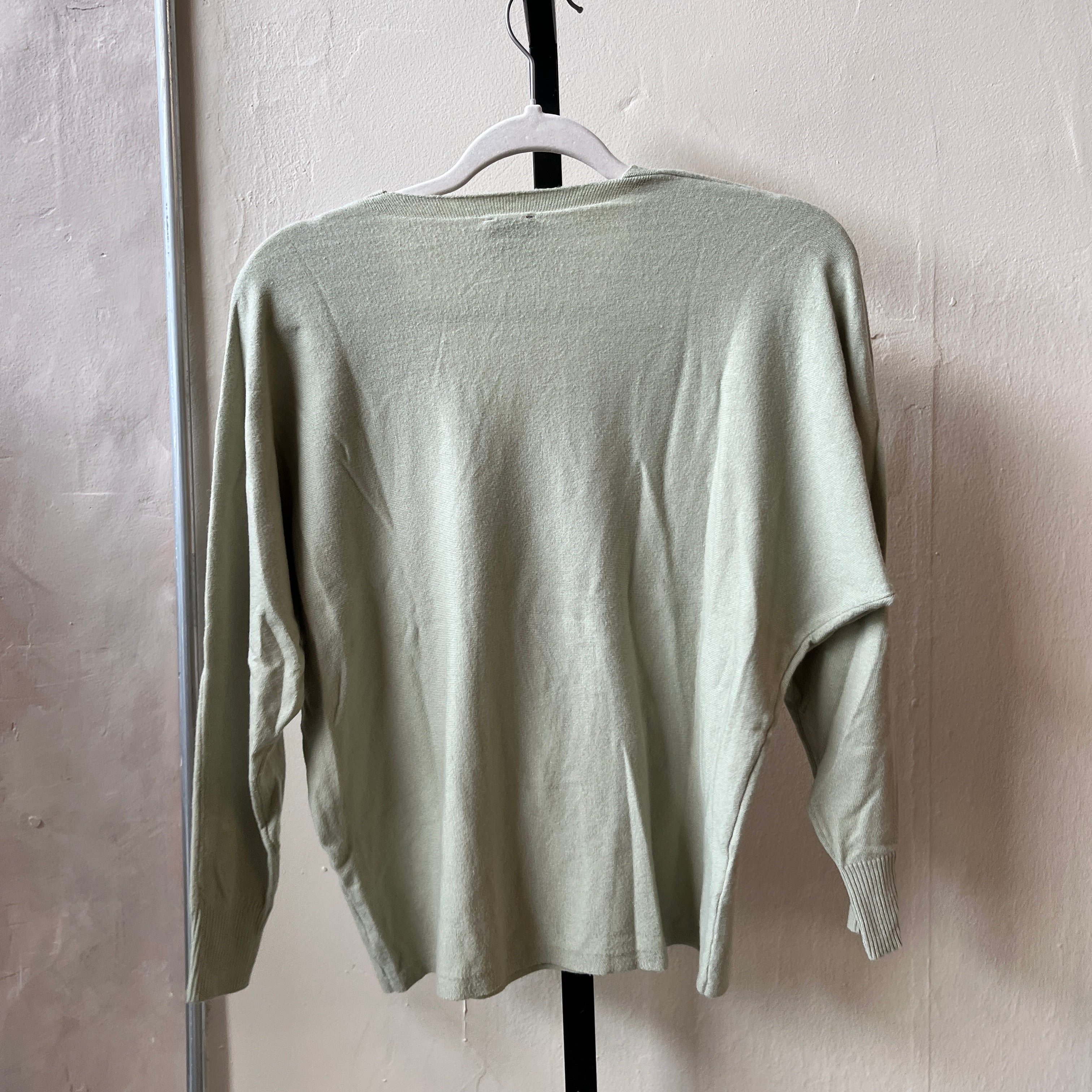 Green Floral Sweater (M)