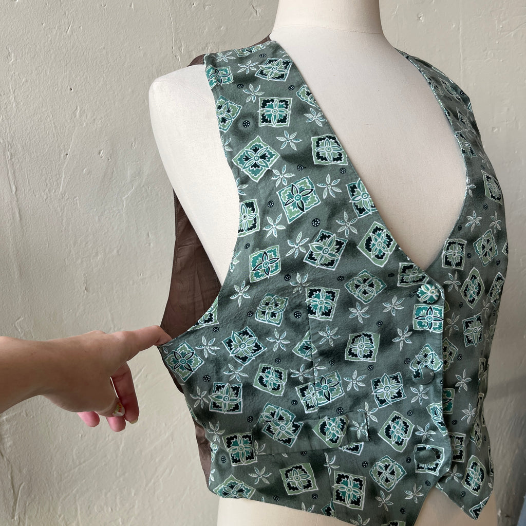 Green Vest (12)
