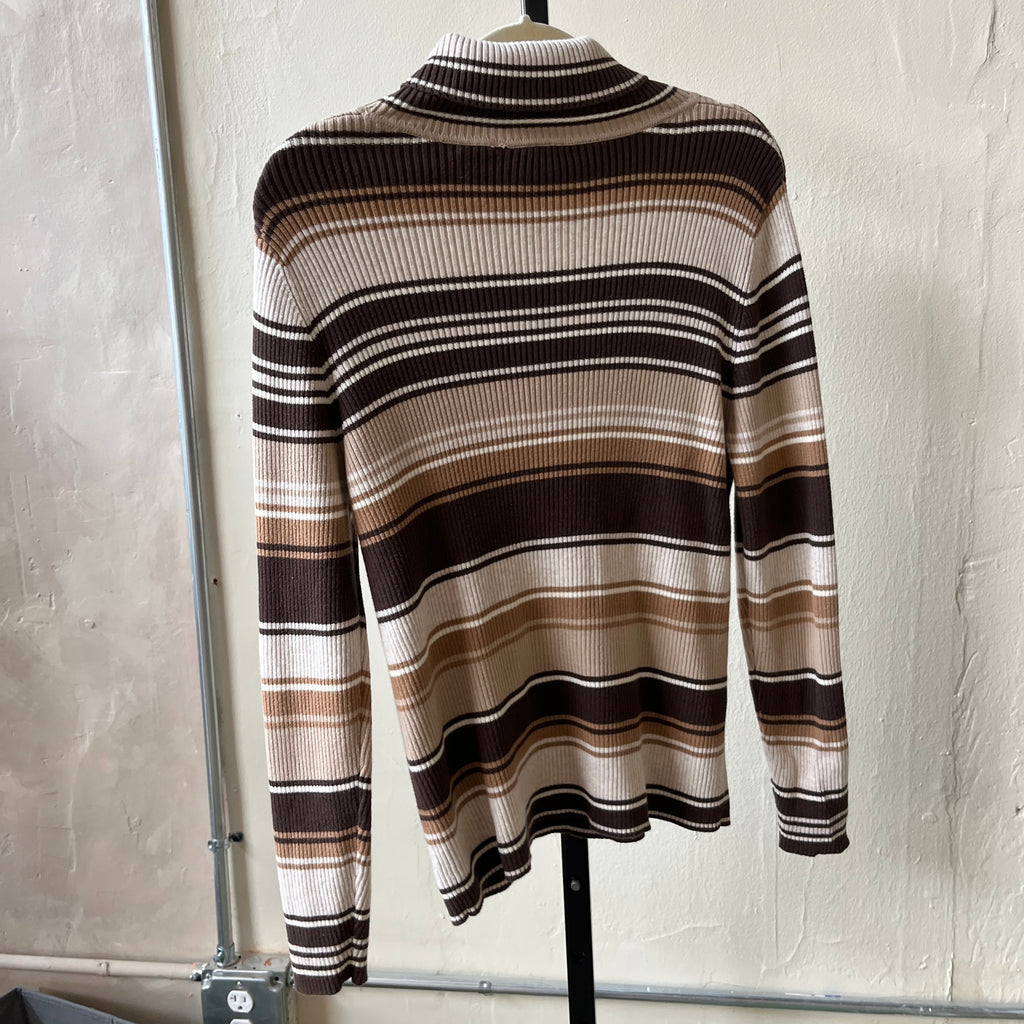 Brown Turtleneck (L)
