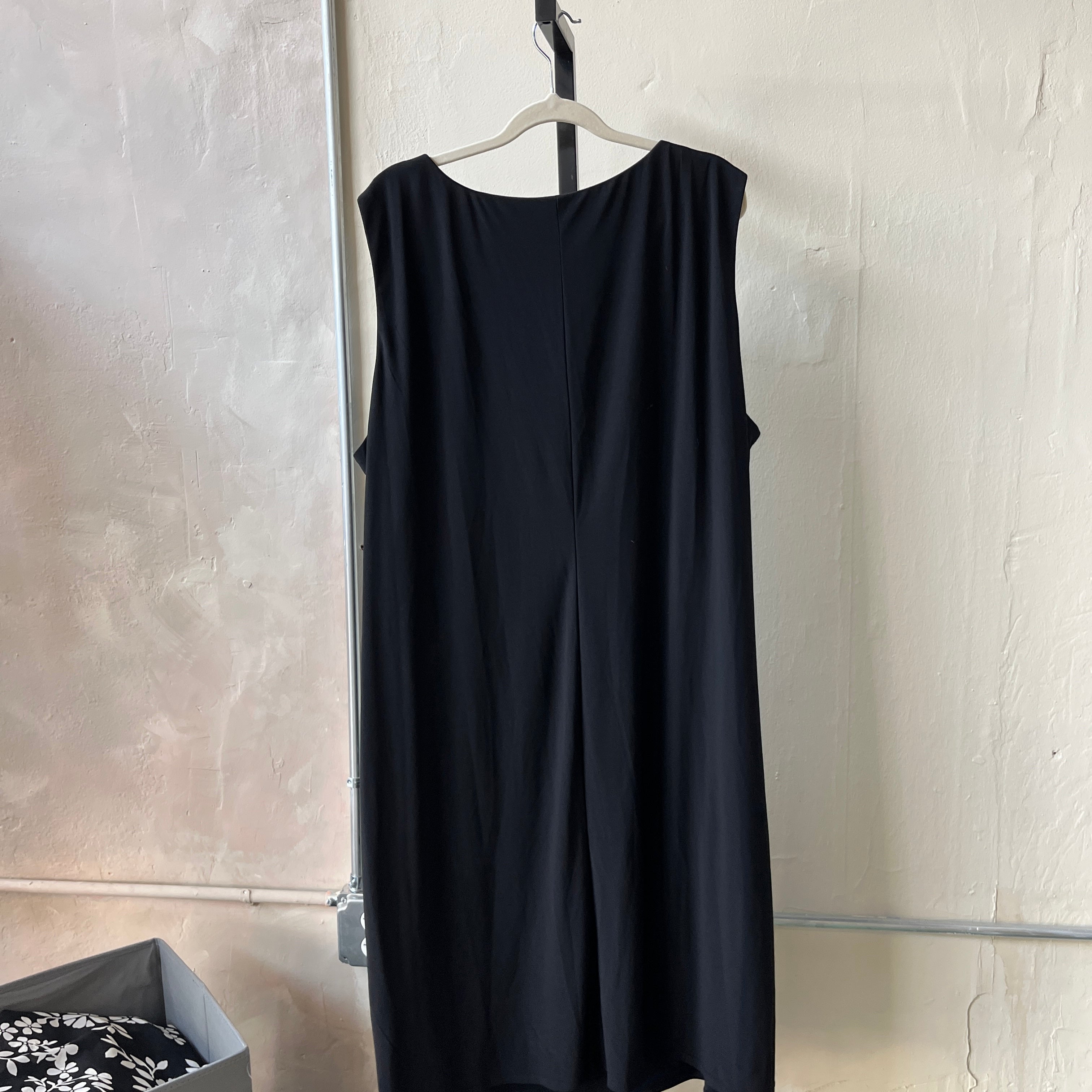 Black Dress (2XL)