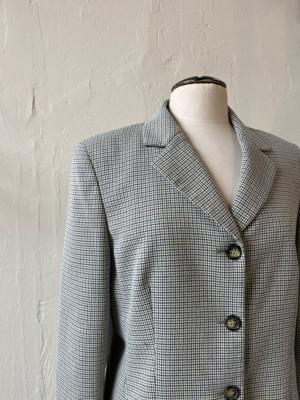 Plaid Blazer (16P)