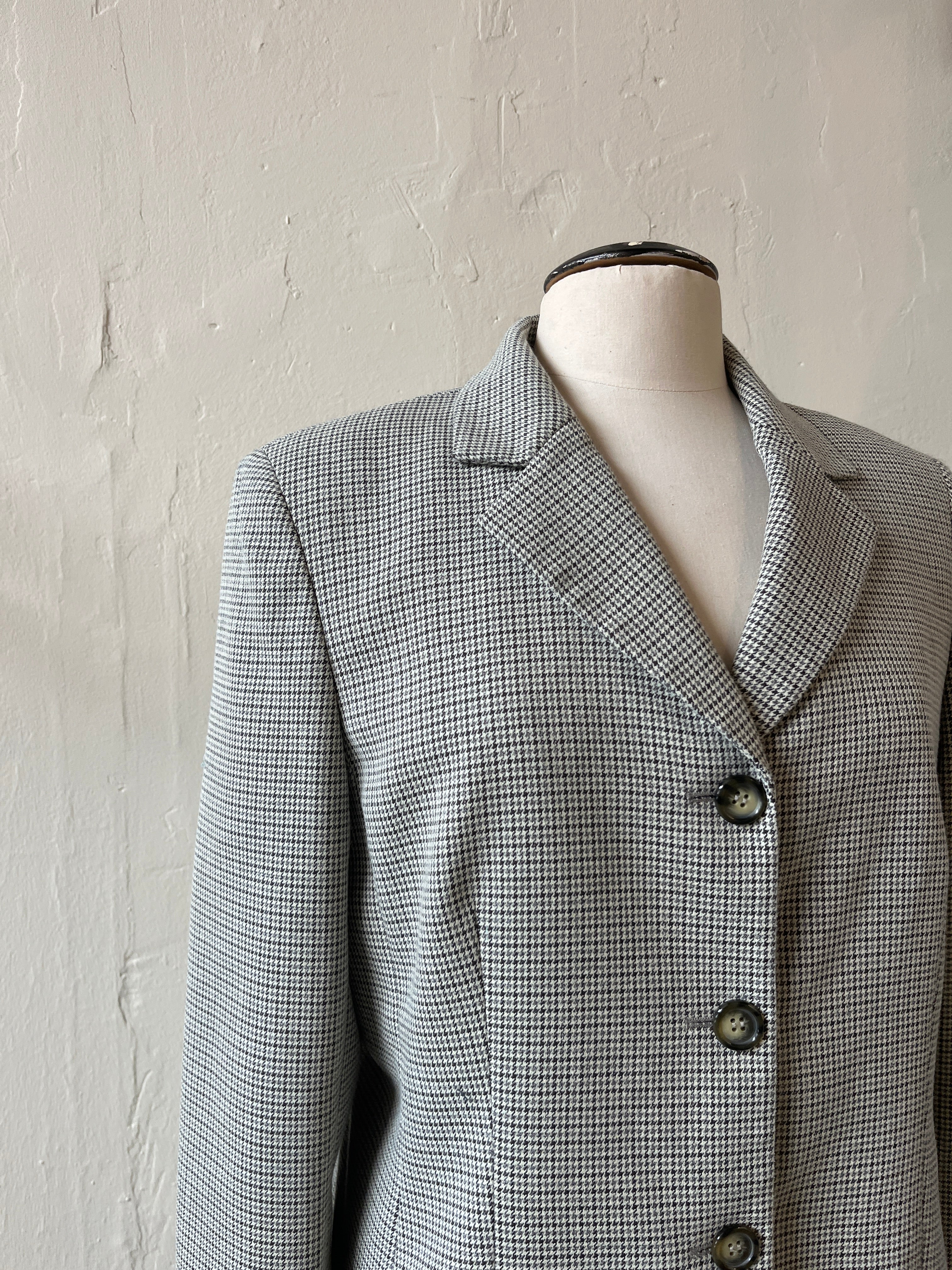 Plaid Blazer (16P)