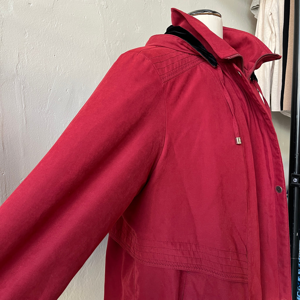 Red Jacket (2X)