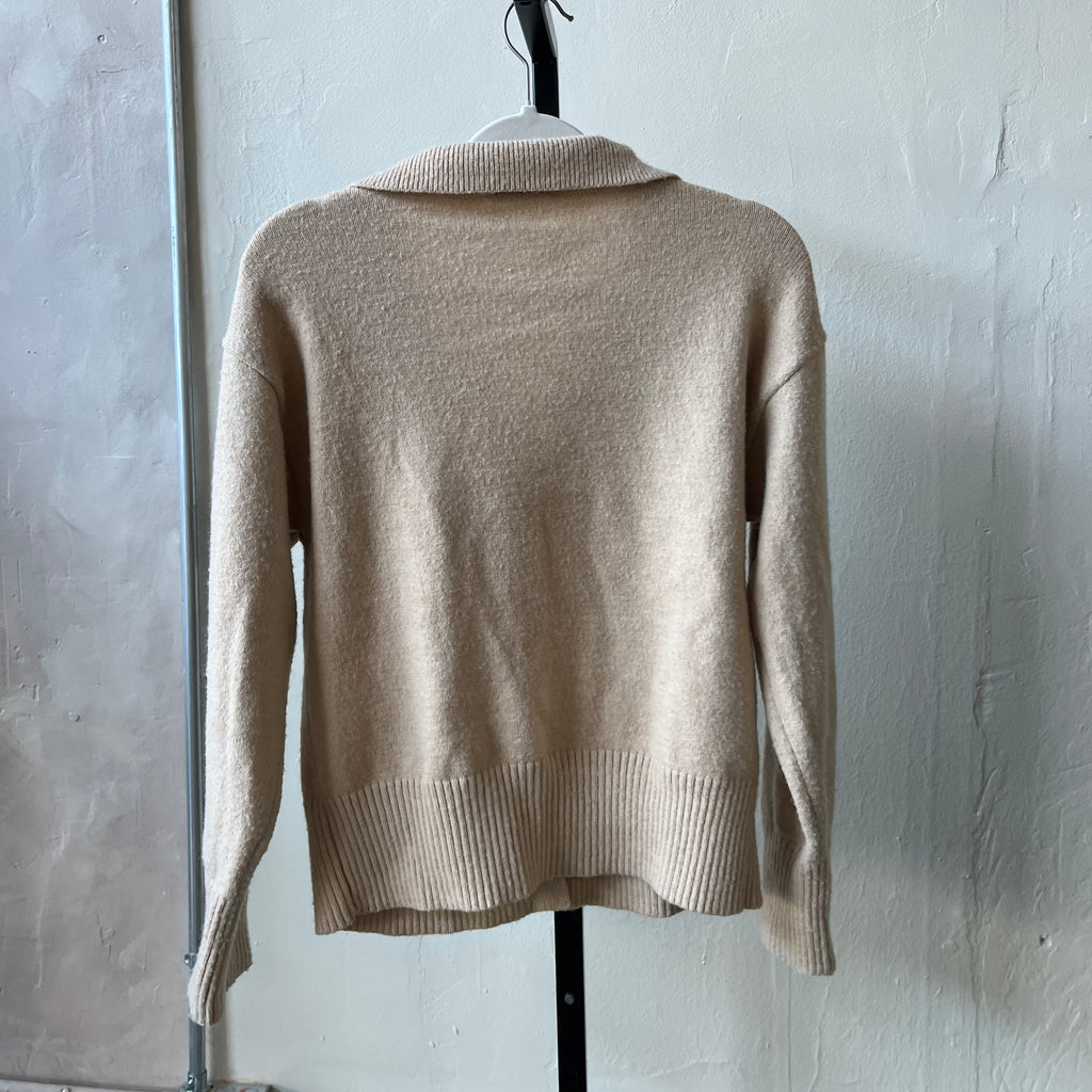 Tan Sweater (XL)