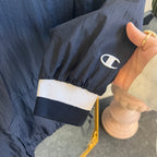 Champion Windbreaker (L)