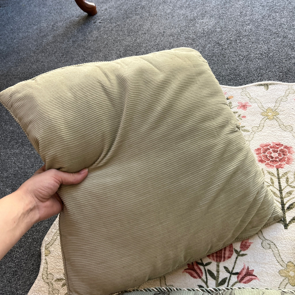 Green Pillow Bundle