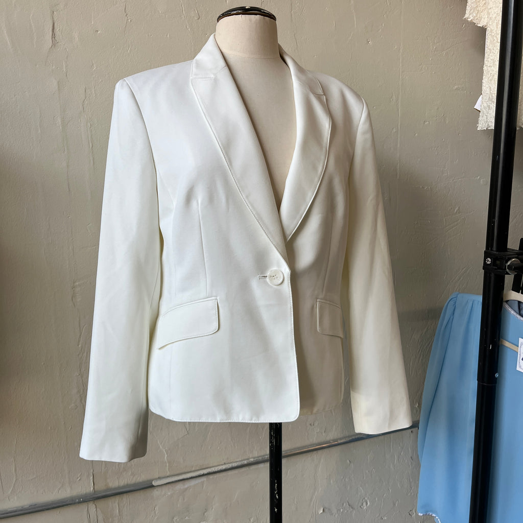 White Blazer (16)