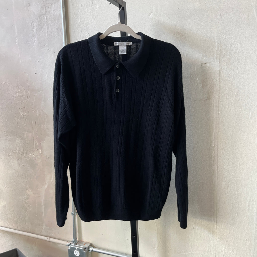 Black Sweater (L)