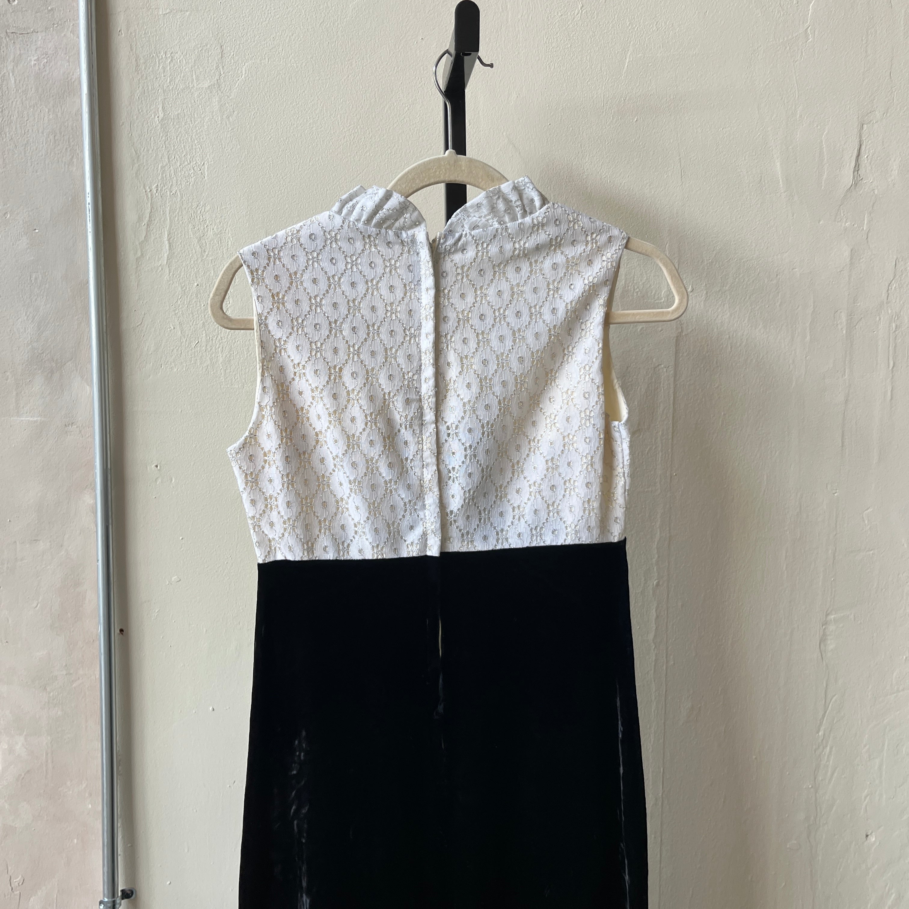 Vintage Velvet Dress (S)