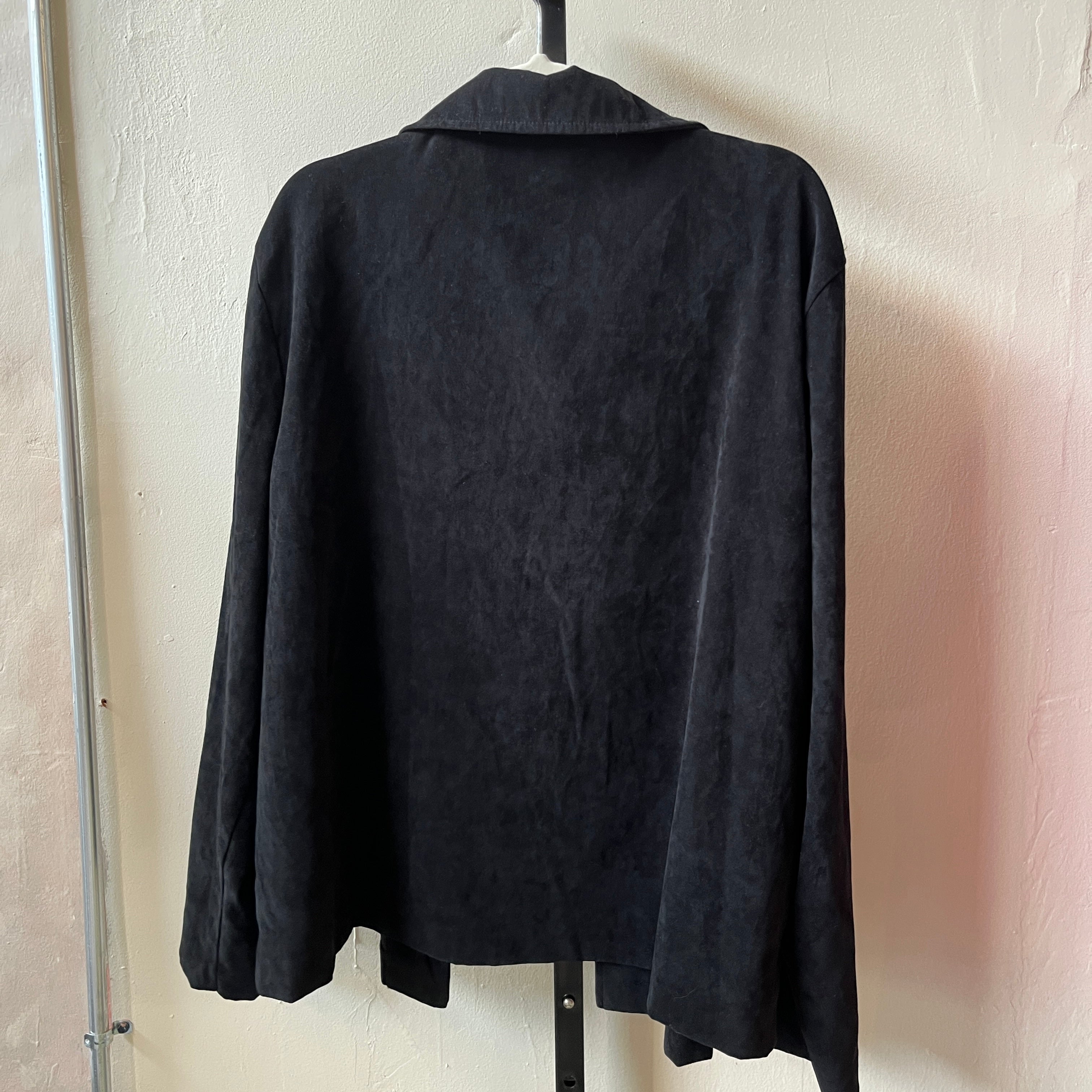 Black Button Up (XL)