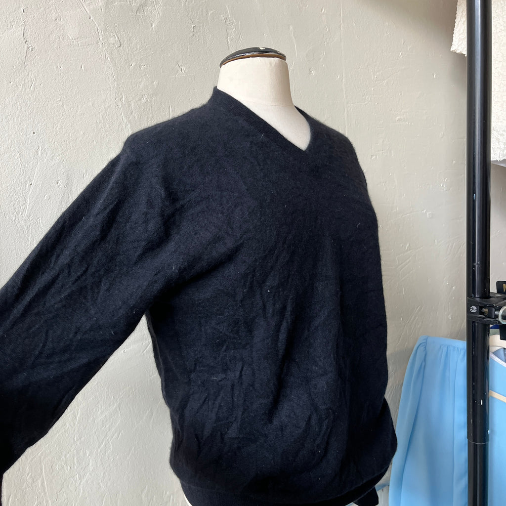 Cashmere Sweater (L)