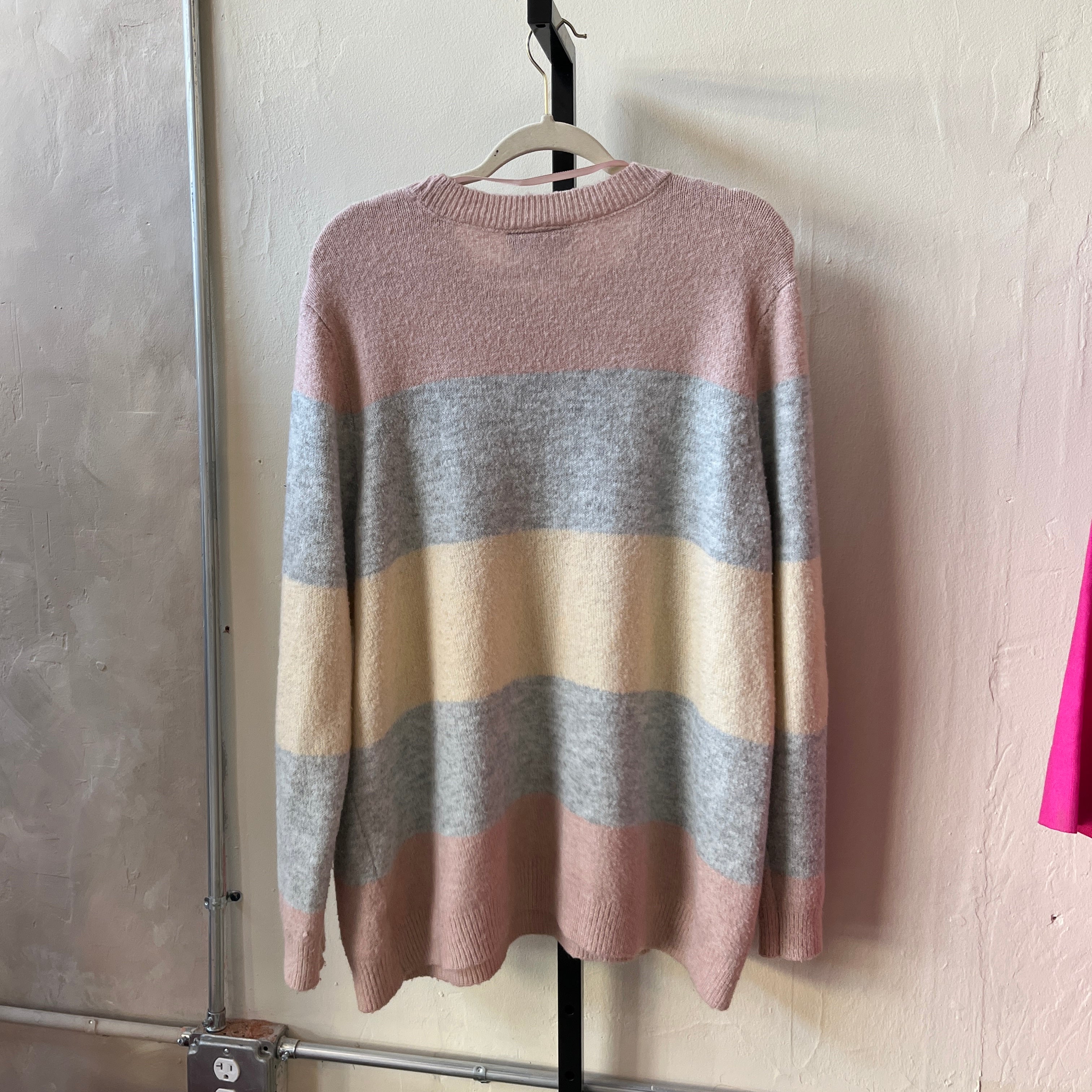 Striped Sweater (18/20)