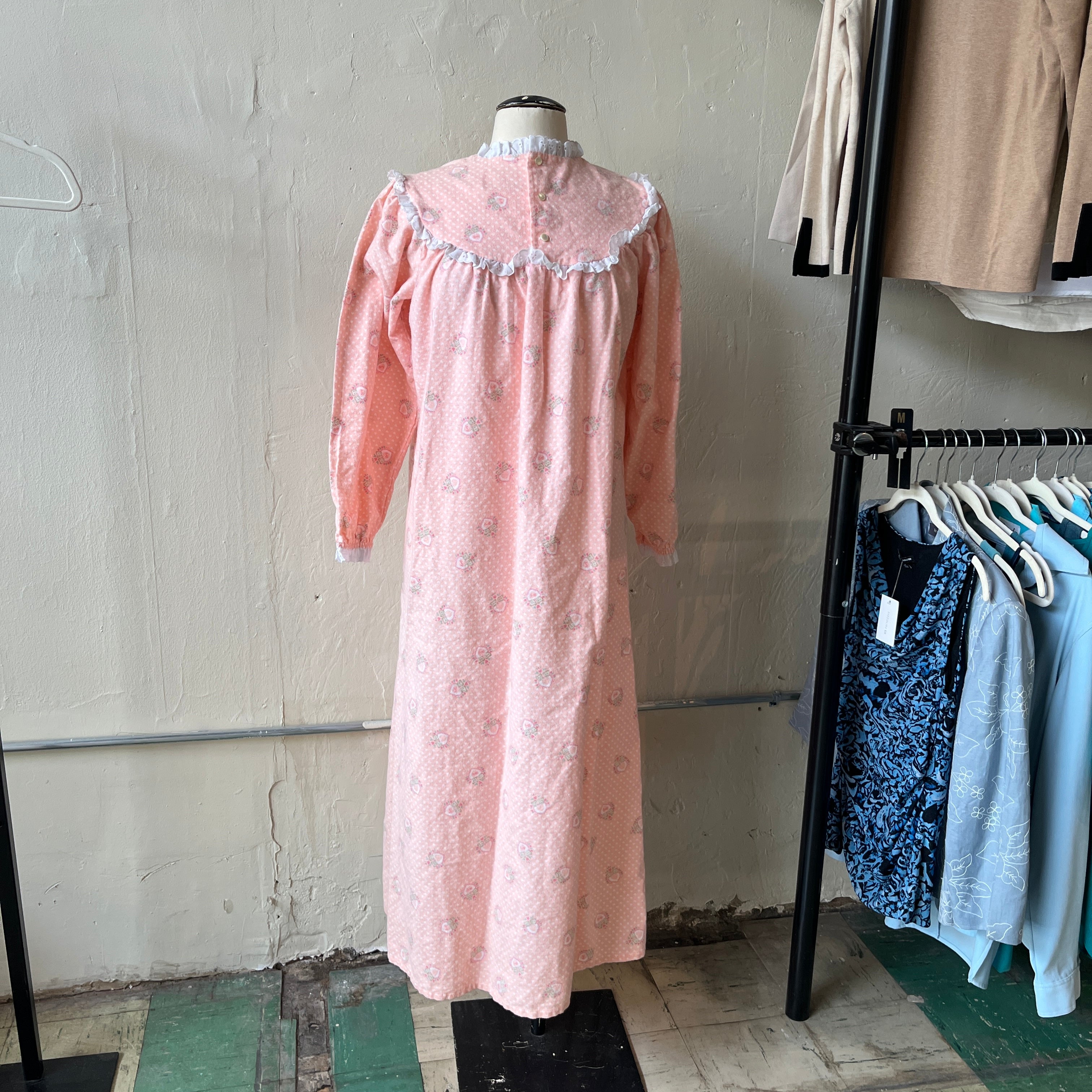 Vintage Nightgown (M)