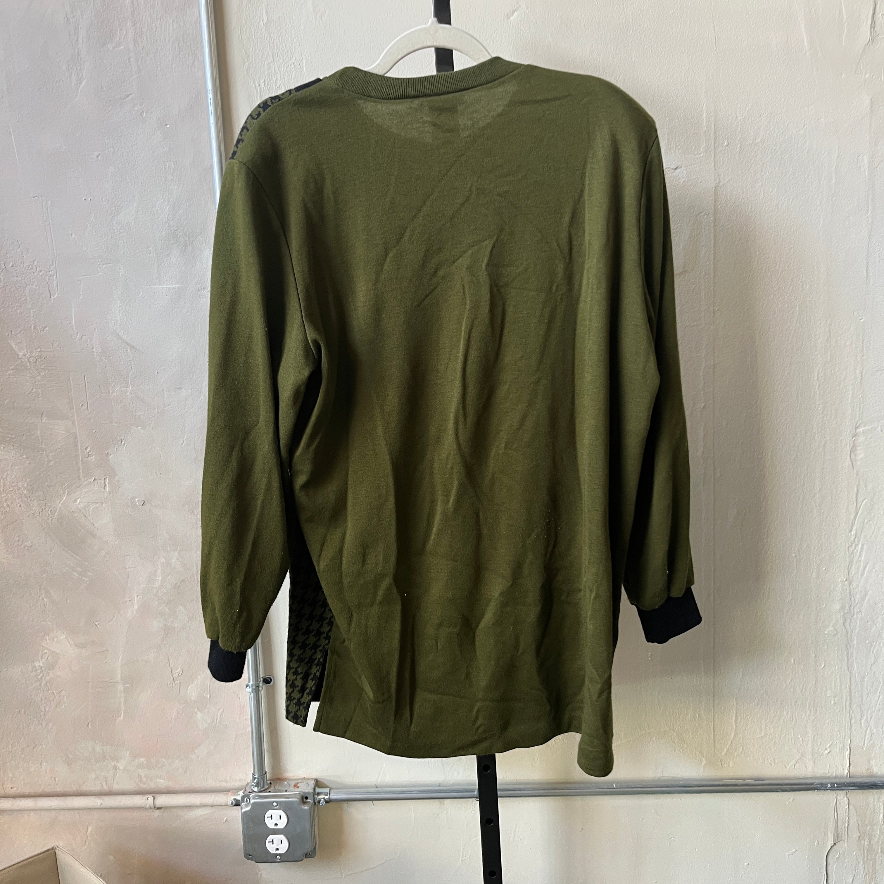 Green Sweater (18W)