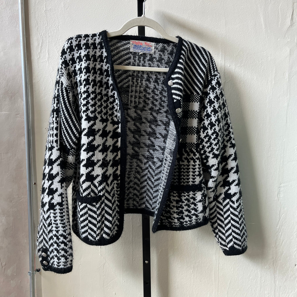 Black & White Cardigan (M)