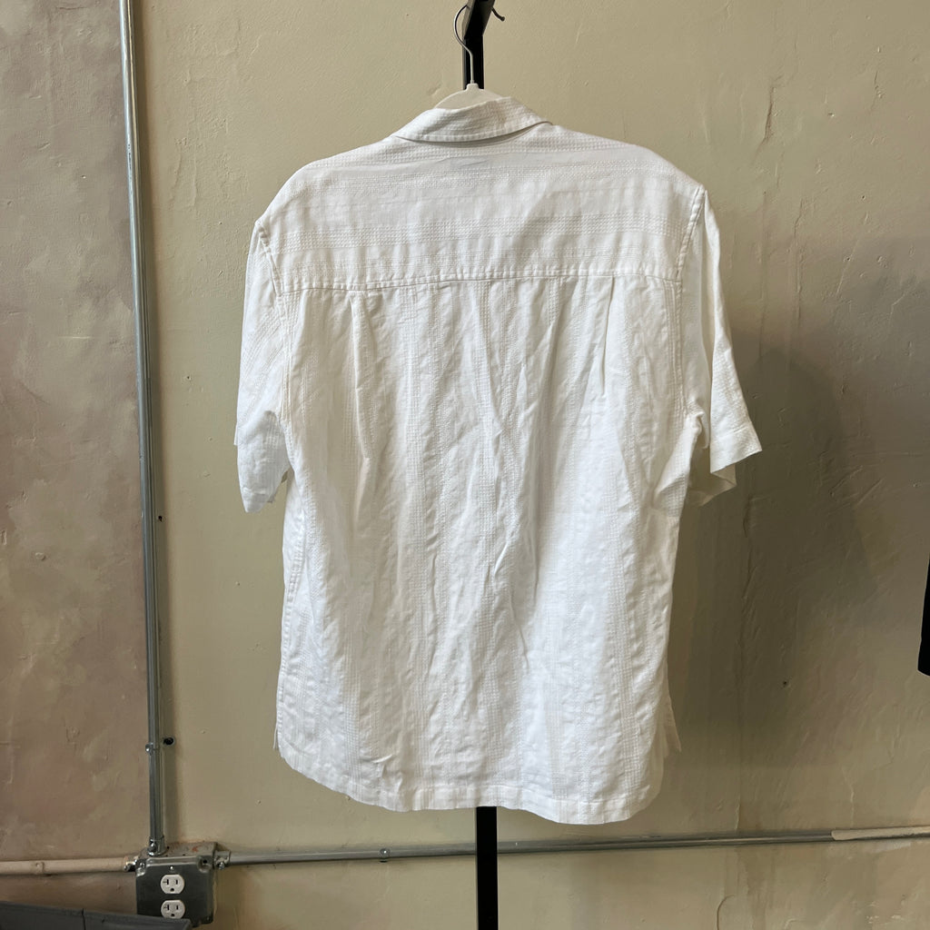 Men’s Linen Button Up (M)