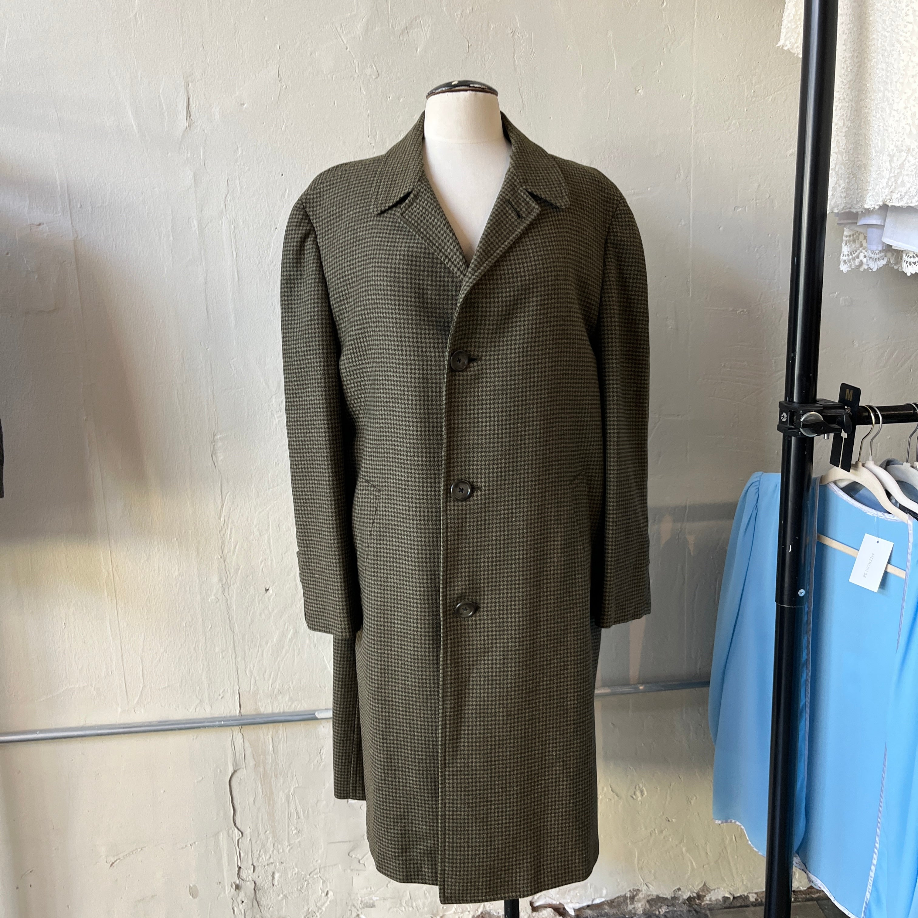 Men’s Trench Coat (L)