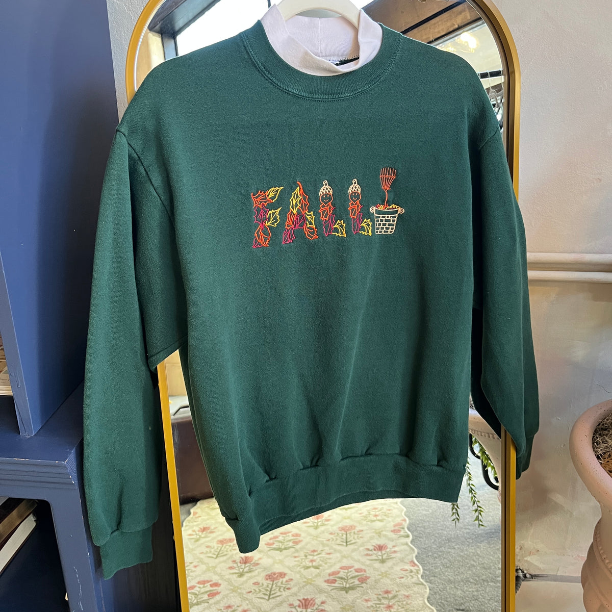Fall Embroidered Sweatshirt (M)