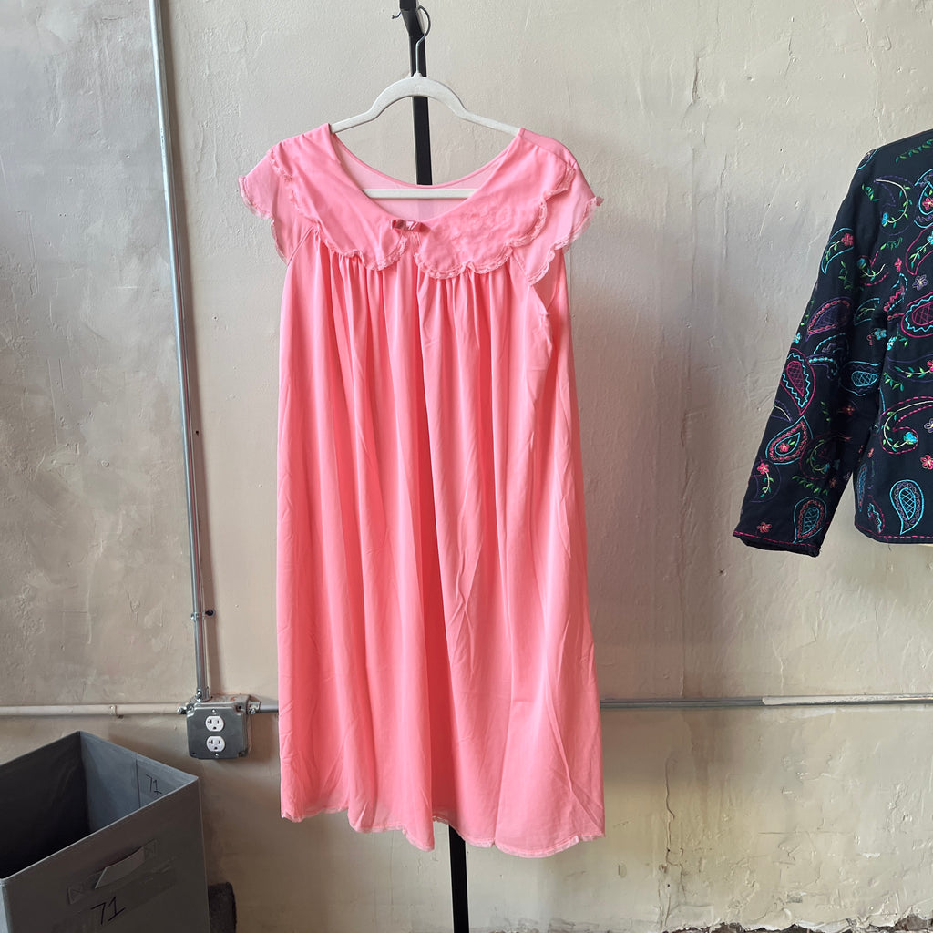 Pink Vintage Nightgown (M)