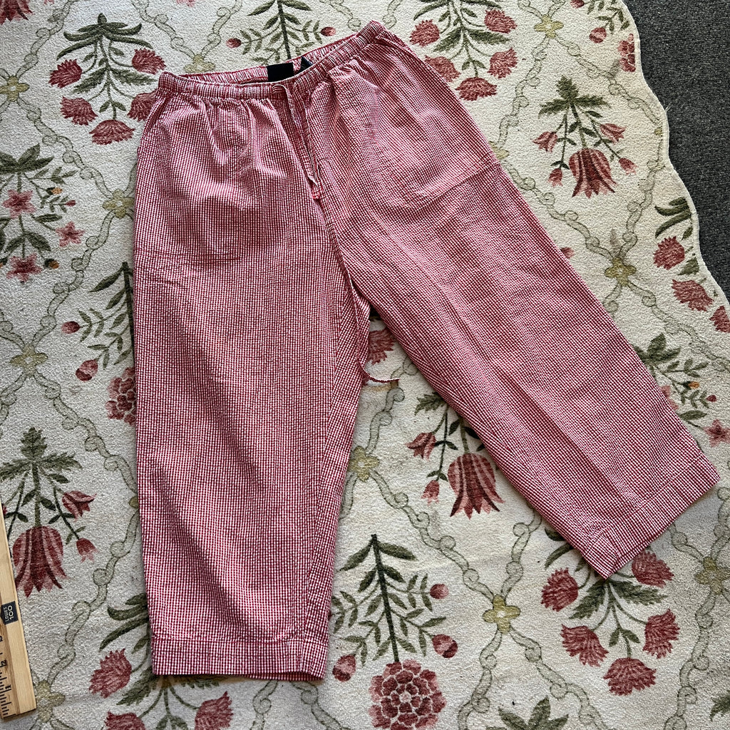 Red Gingham Capris (M)