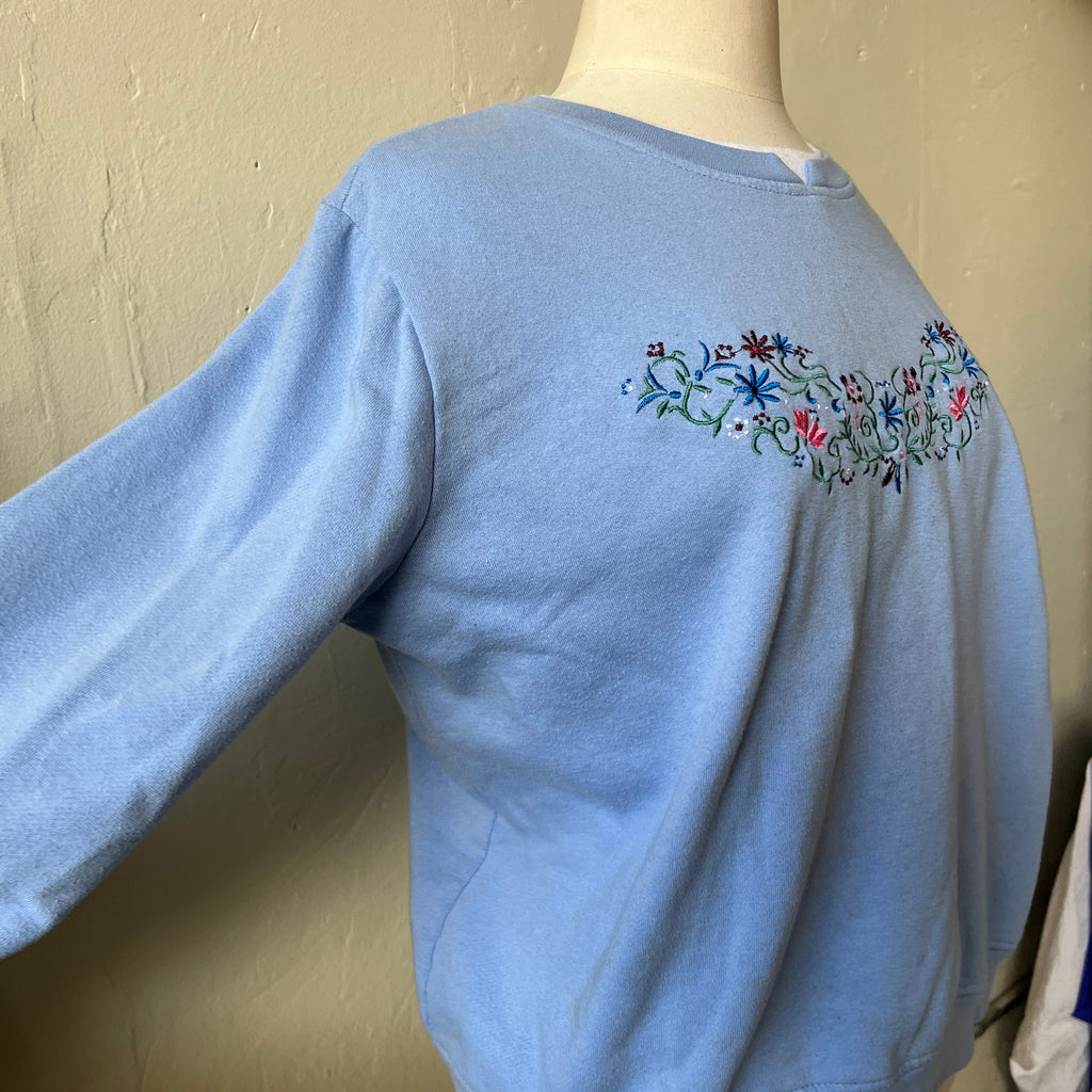 Embroidered Sweatshirt (M)