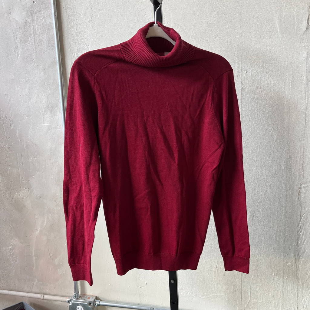 Red Turtleneck (L)