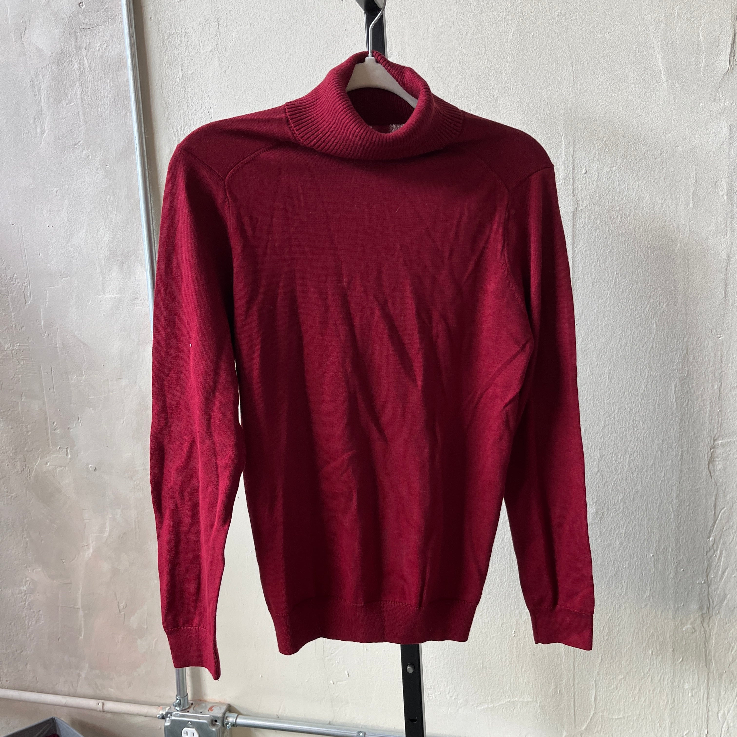 Red Turtleneck (L)