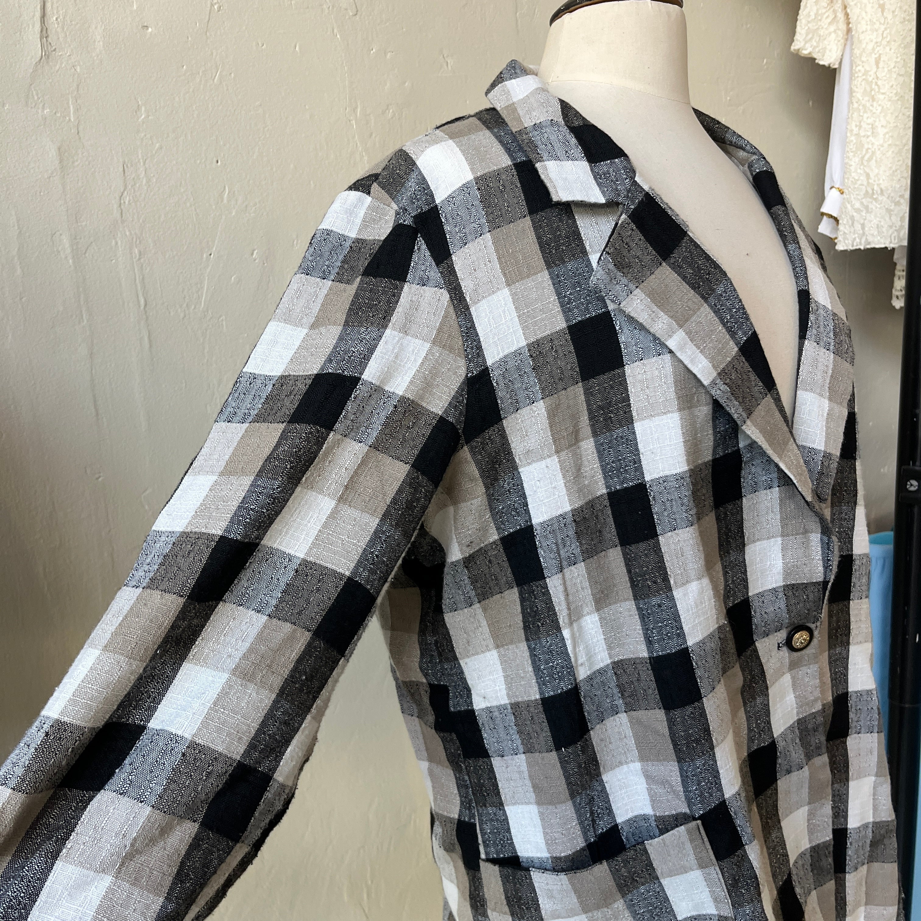 Plaid Blazer (16)