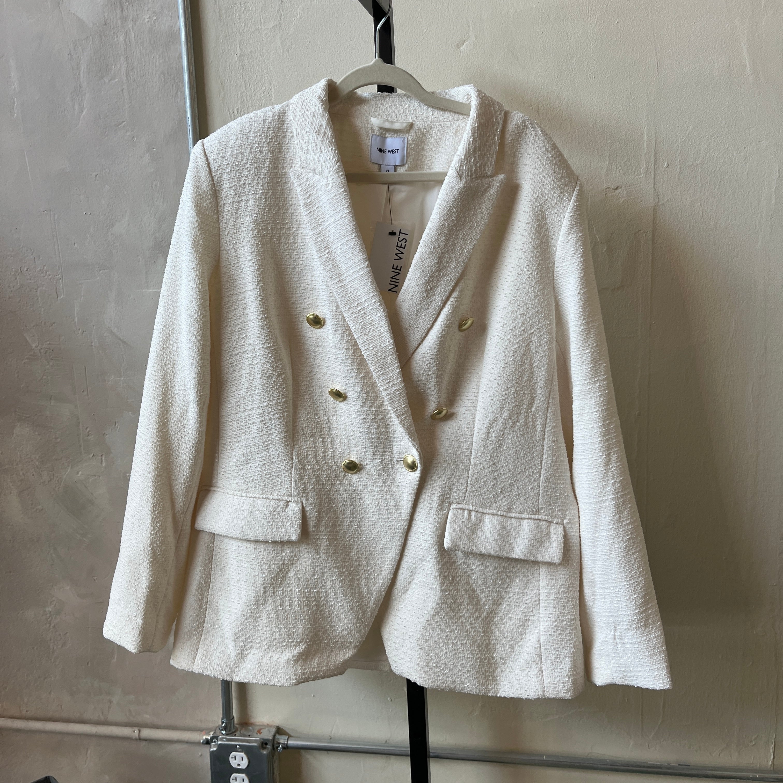 NWT Blazer (XL)