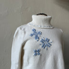 Snowflake Sweater (L)