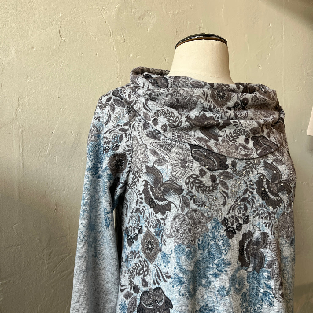 Boho Gray Sweater (M)