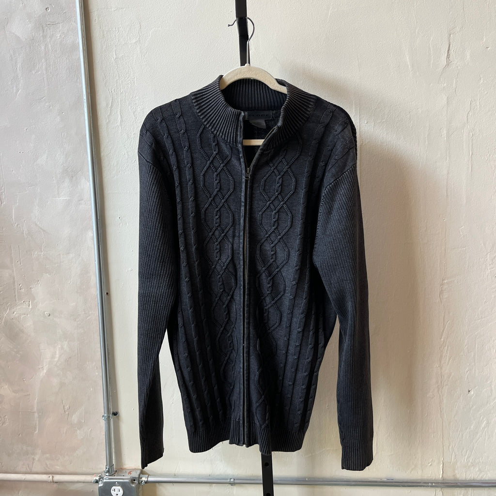 Men’s Sweater (L)