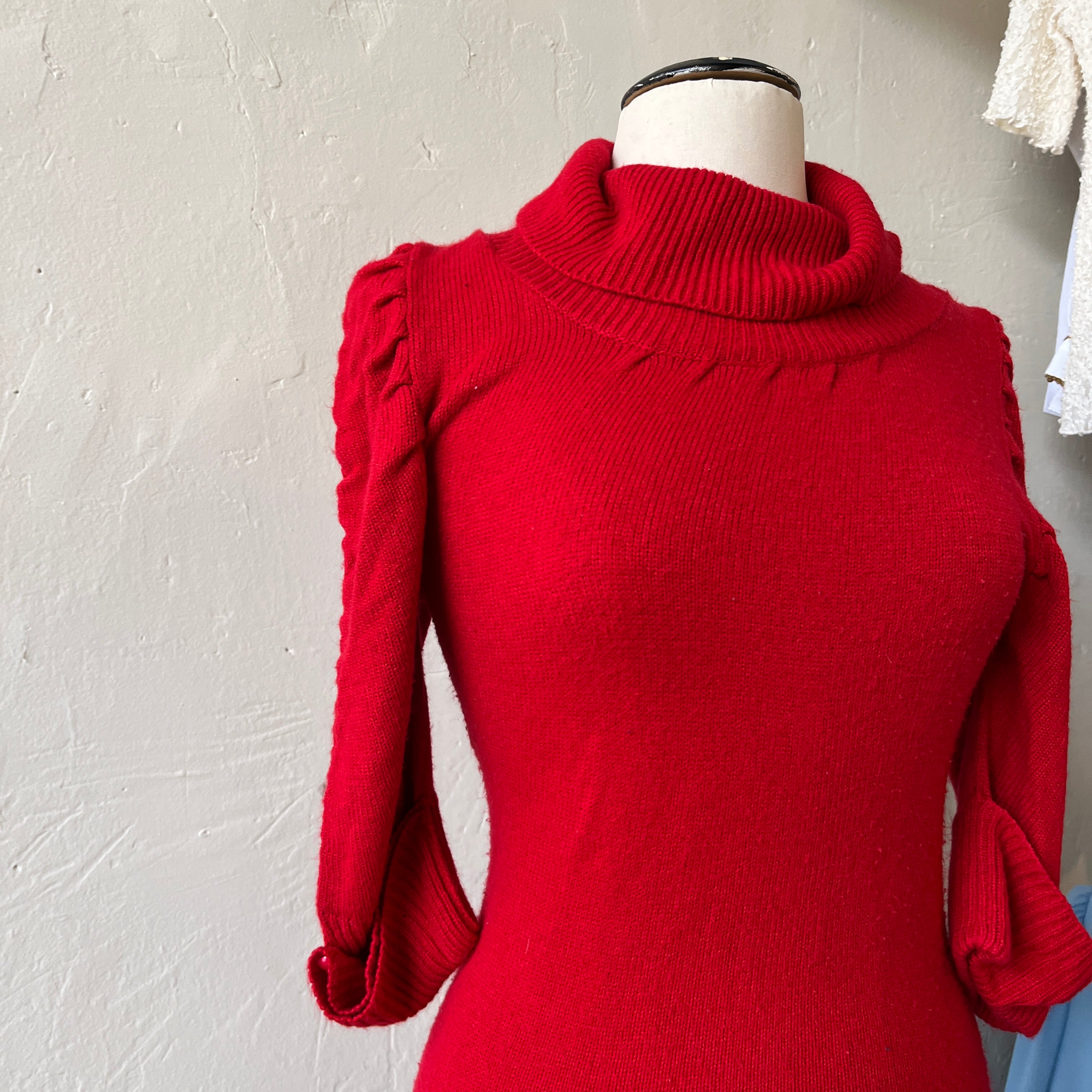 Red Dress (M)