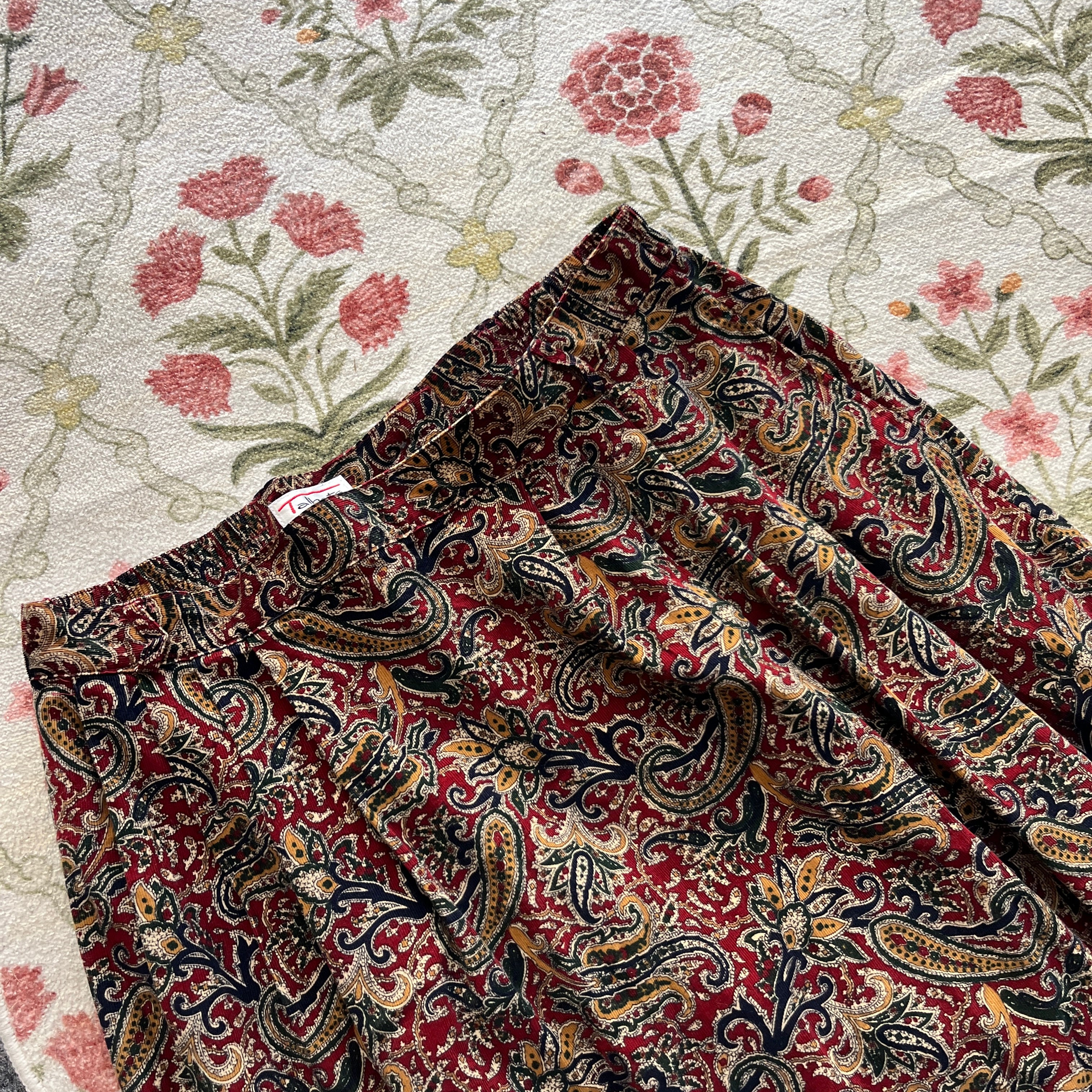 Corduroy Skirt (L)