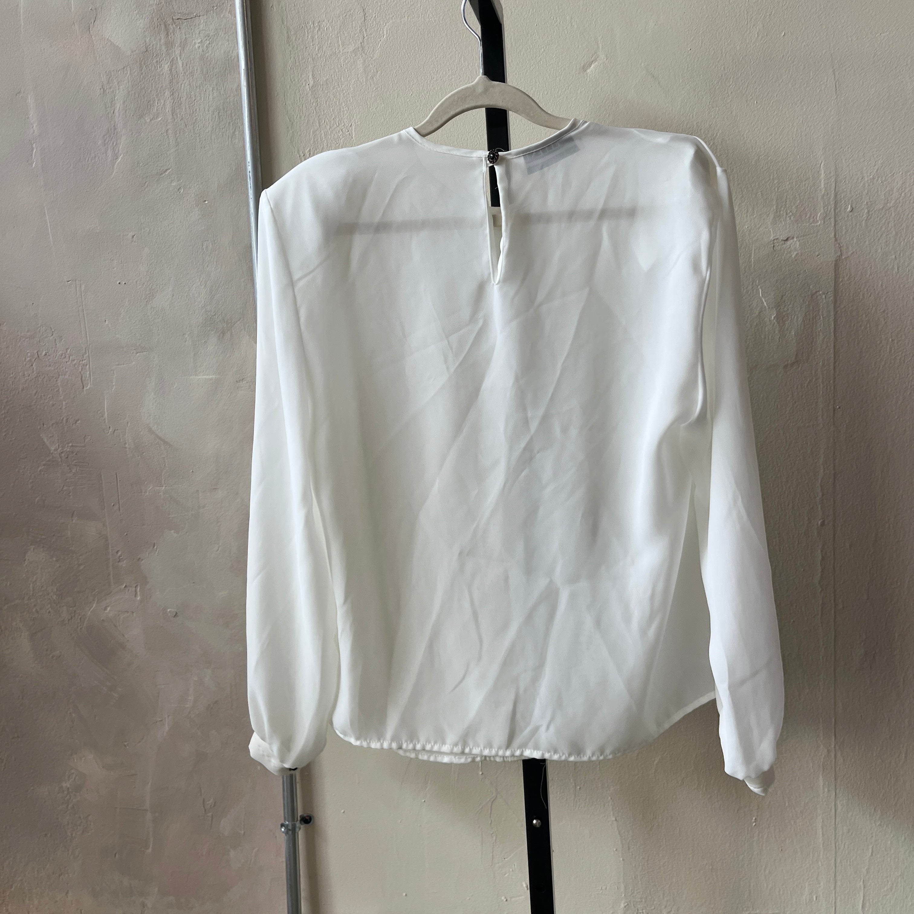 White Blouse (M)