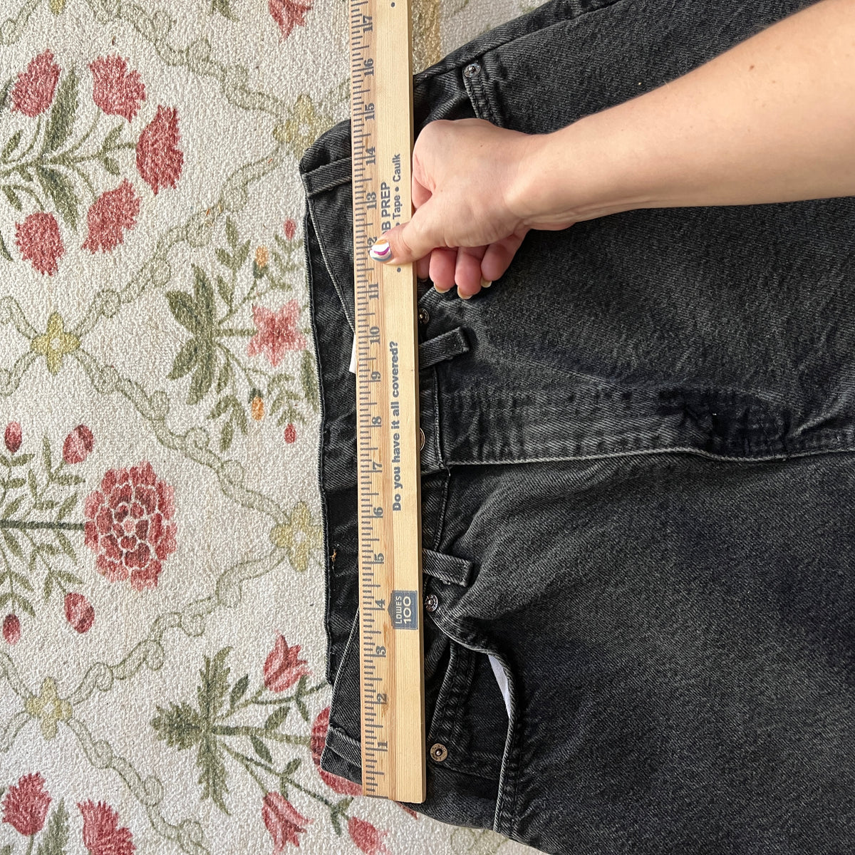 Black Vintage Levi’s (29” waist)