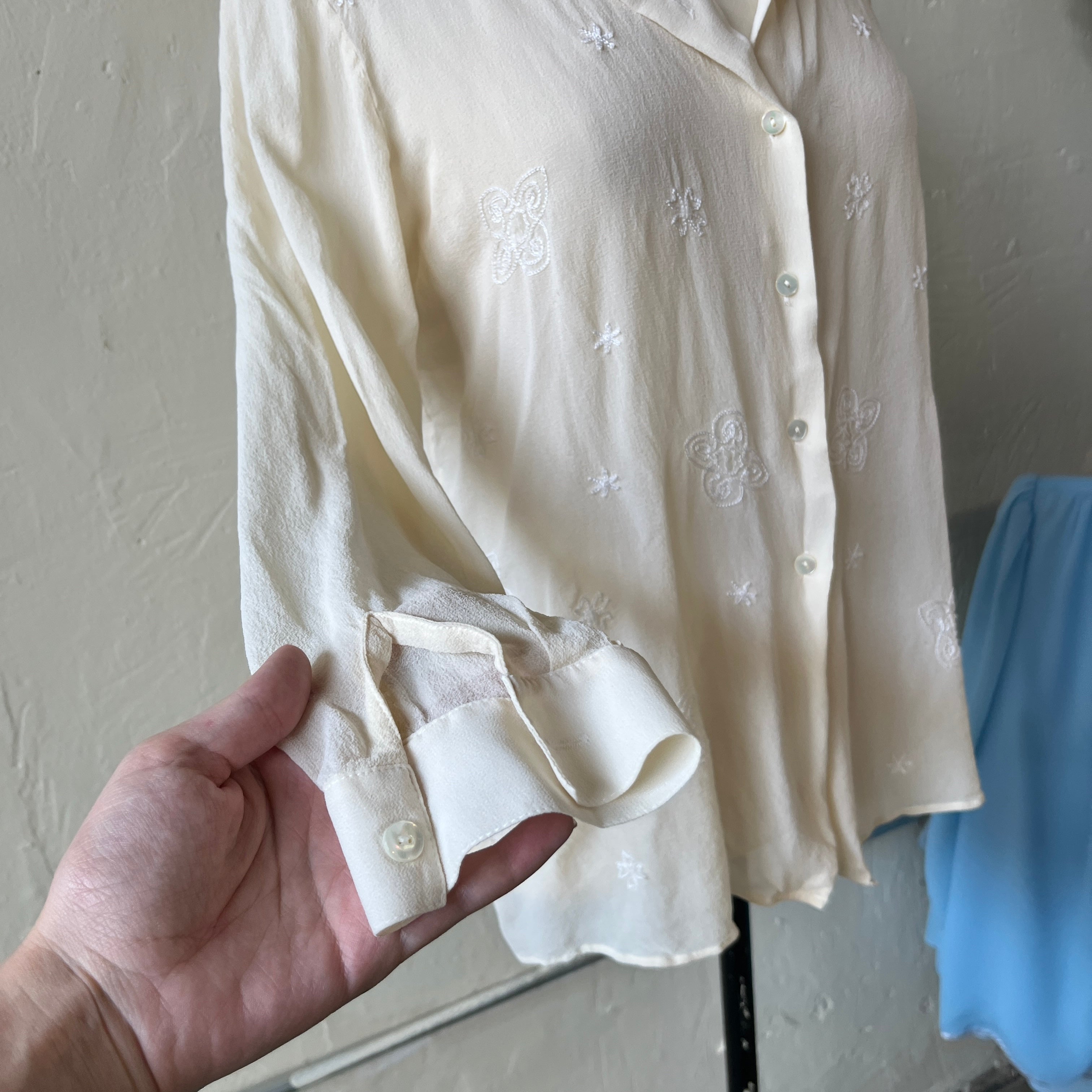 Silk Button Up (M)