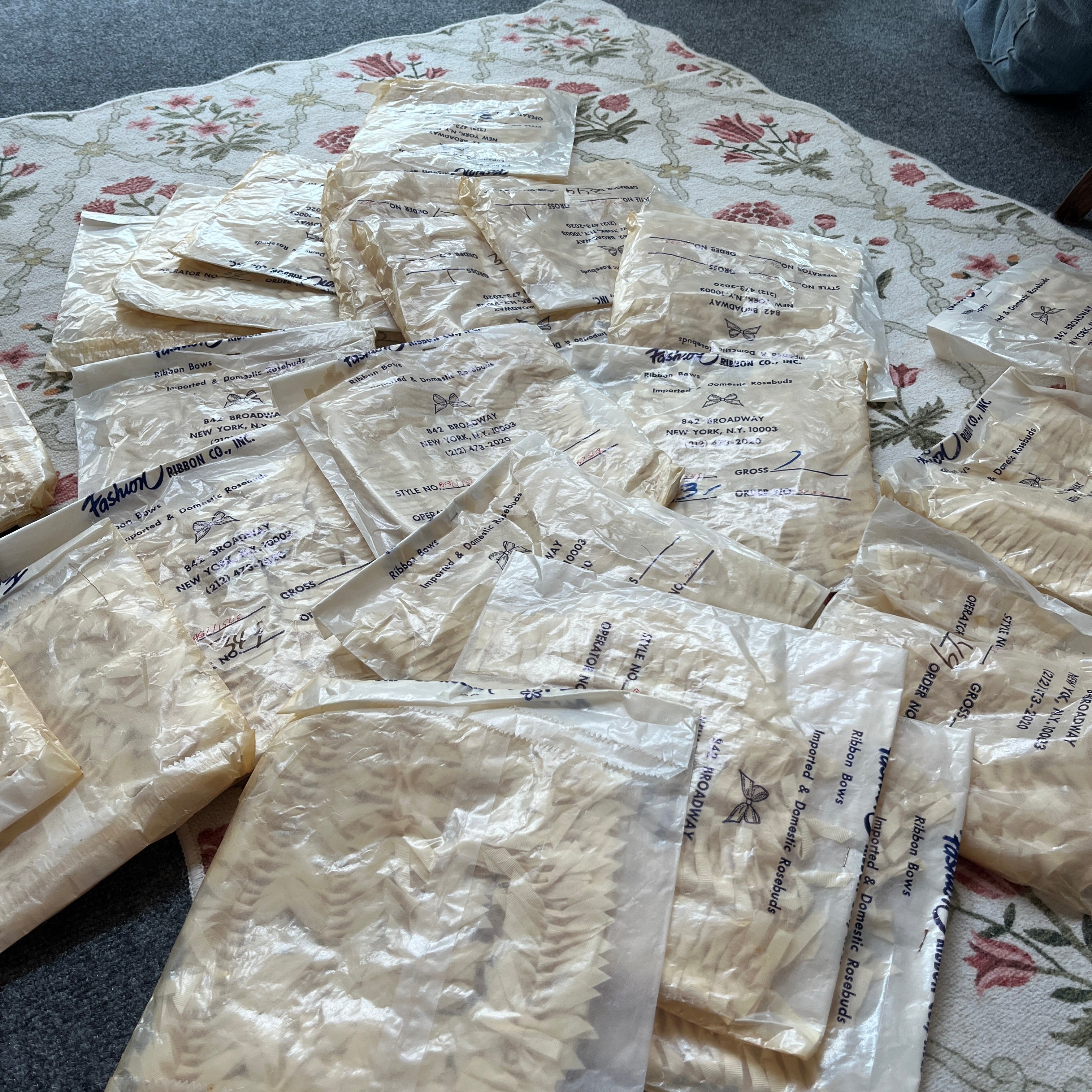 Bundle of Vintage Bows