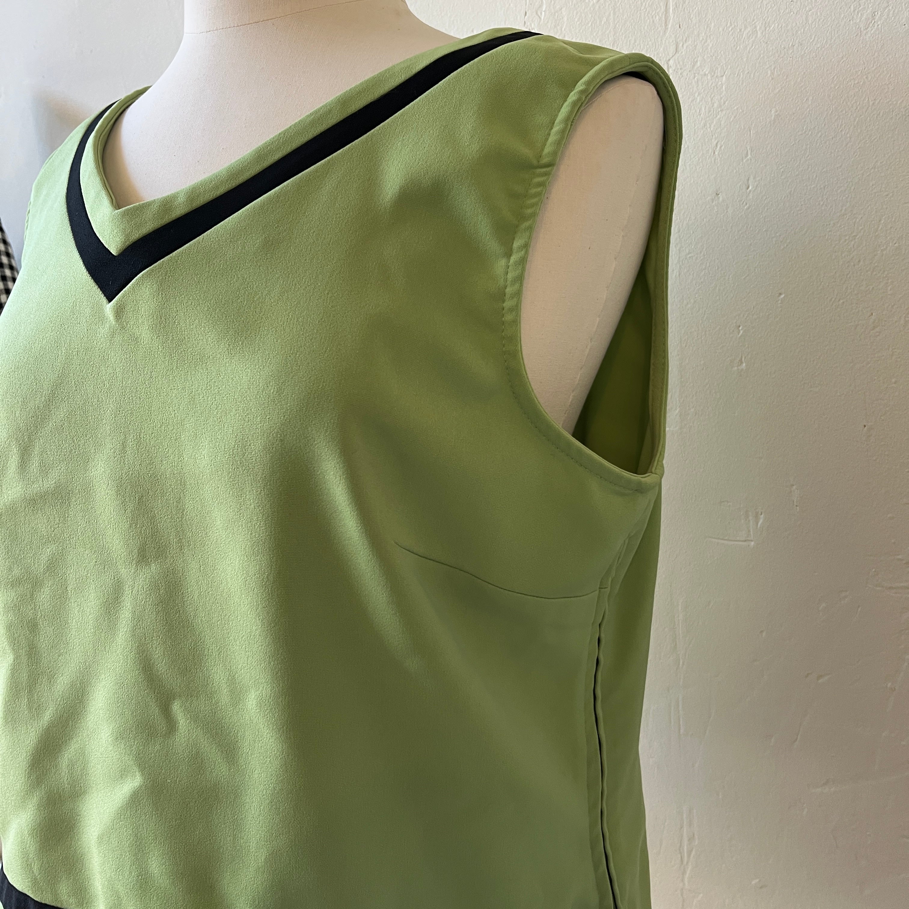 Green Tank (L)