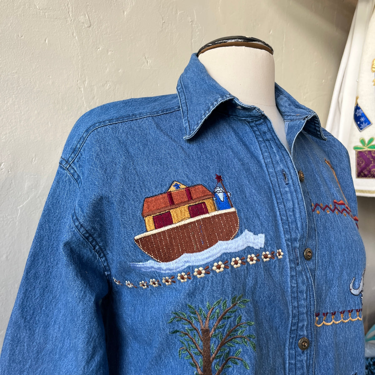 Noah’s Ark Button Up (S)