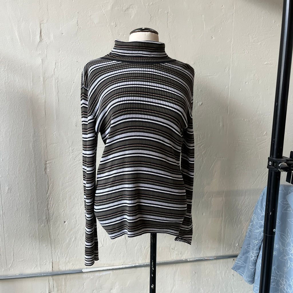 Striped Turtleneck (XXL)