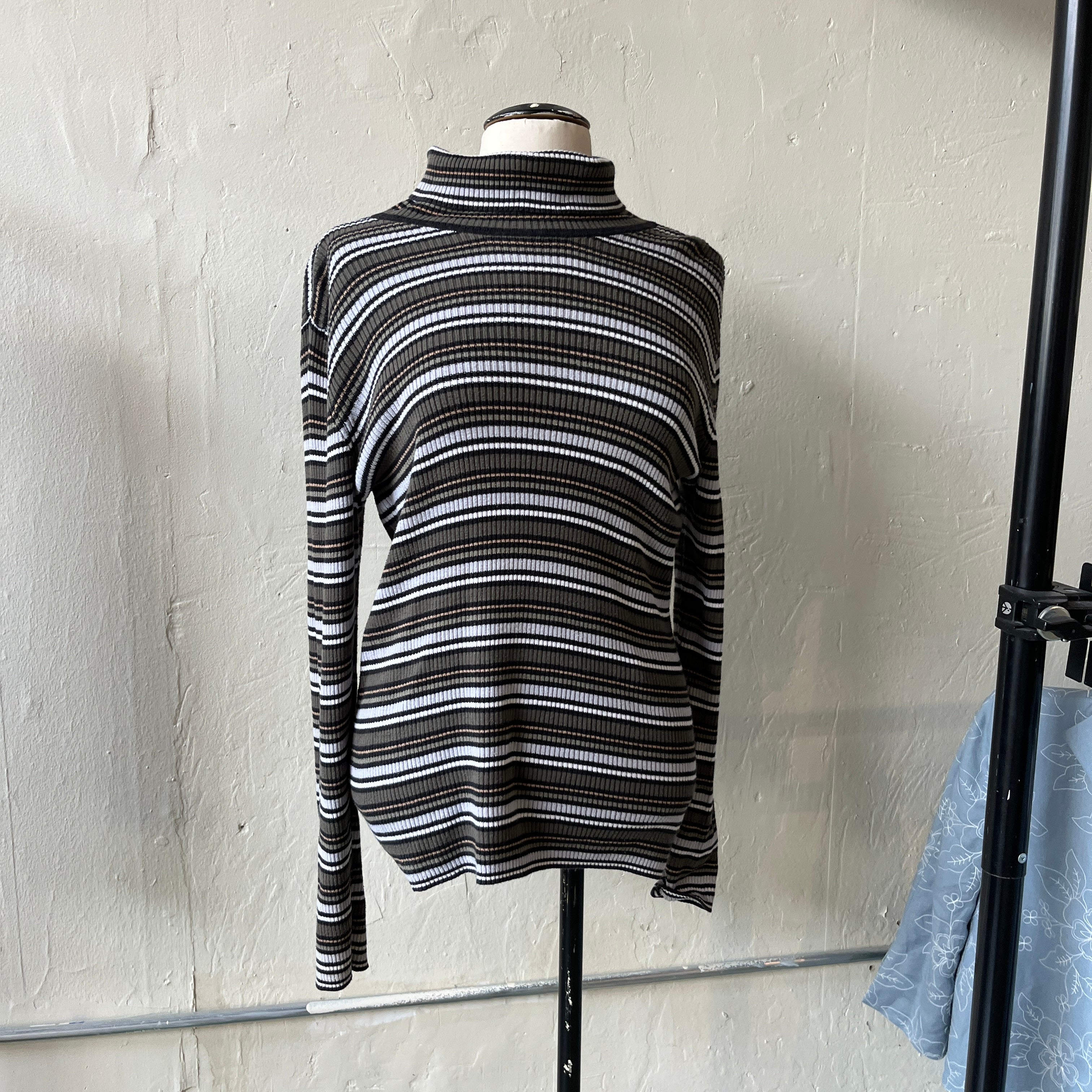 Striped Turtleneck (XXL)
