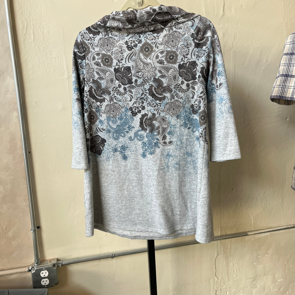 Boho Gray Sweater (M)