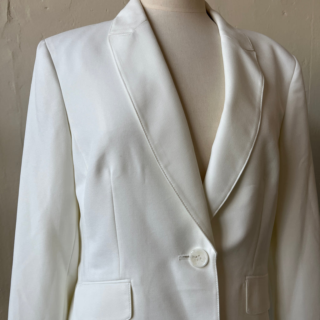 White Blazer (16)