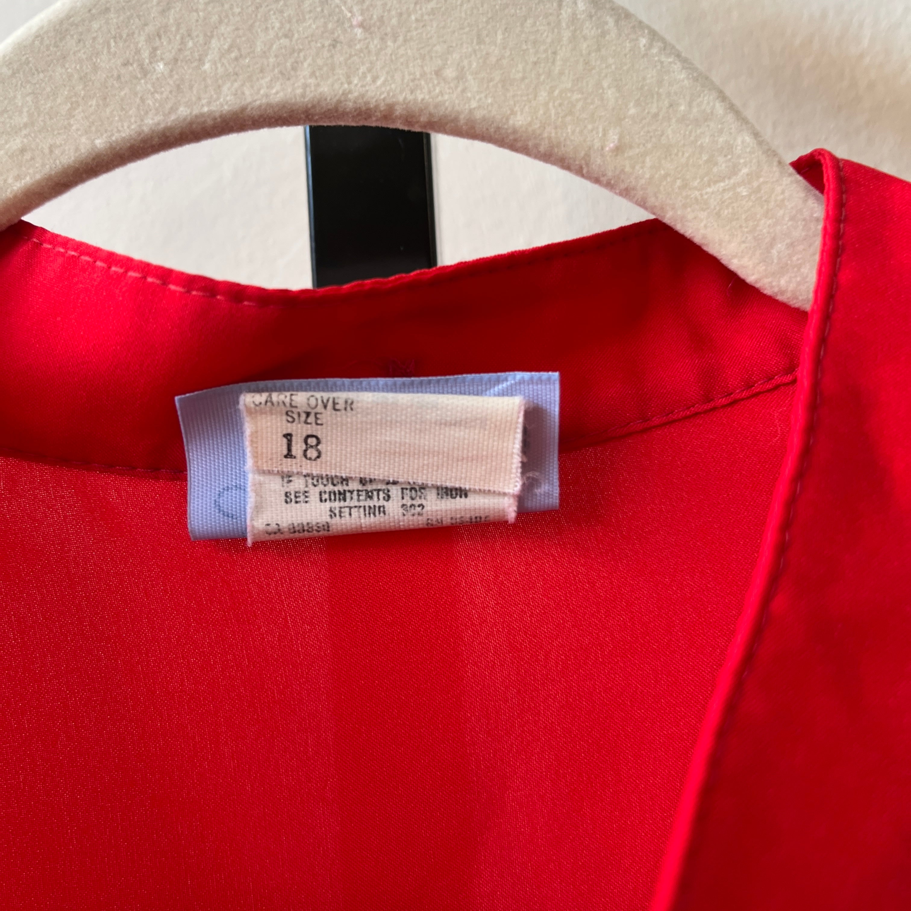 Red Blouse (M)