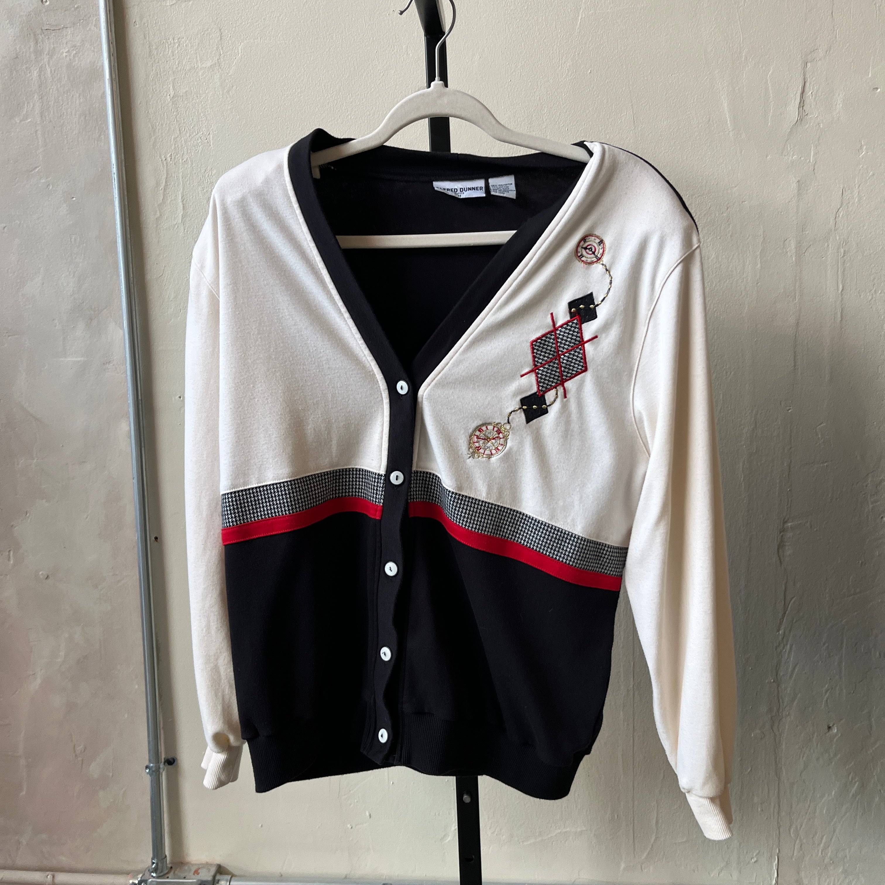 90s Embroidered Cardigan (M)